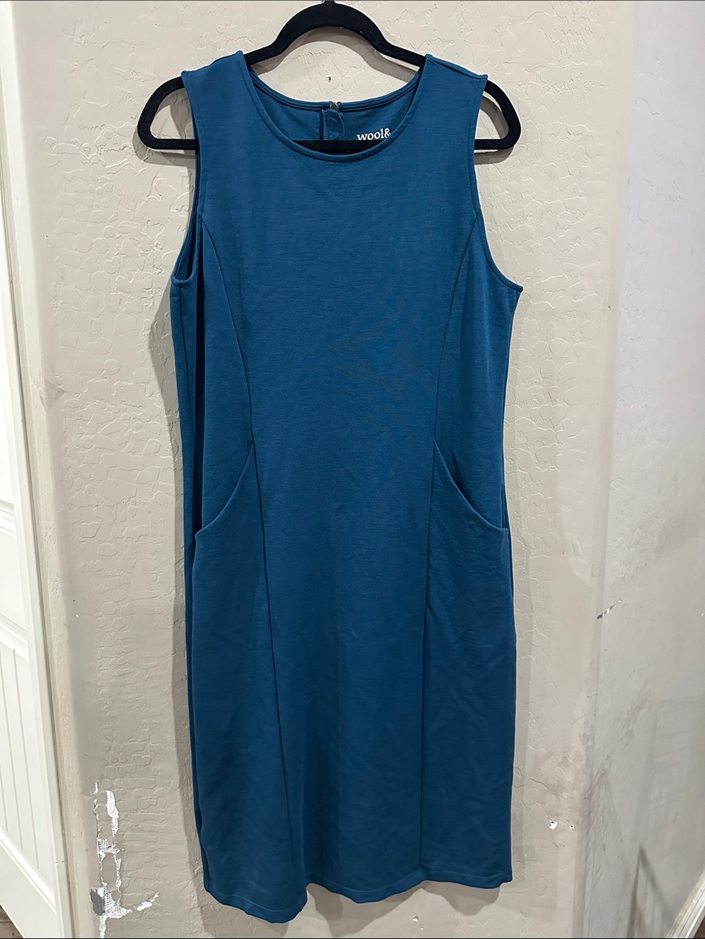 Wool& Teal Sleeveless Maxi Dress with Pockets
